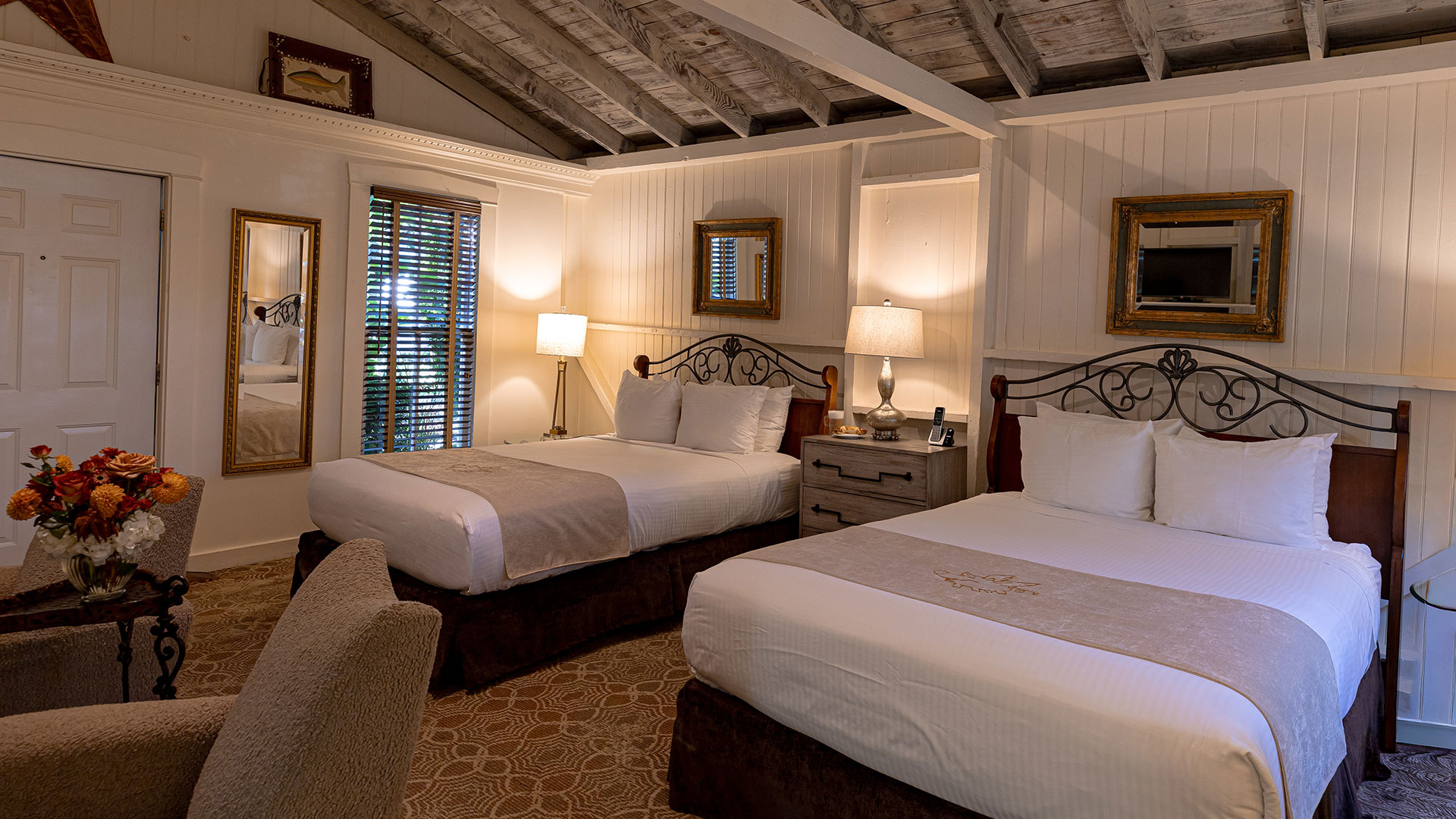 Interior guest bedroom