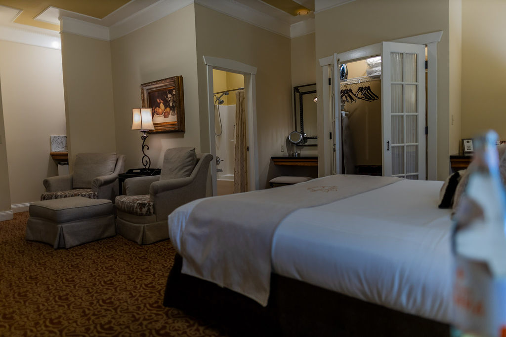 King Coach Room